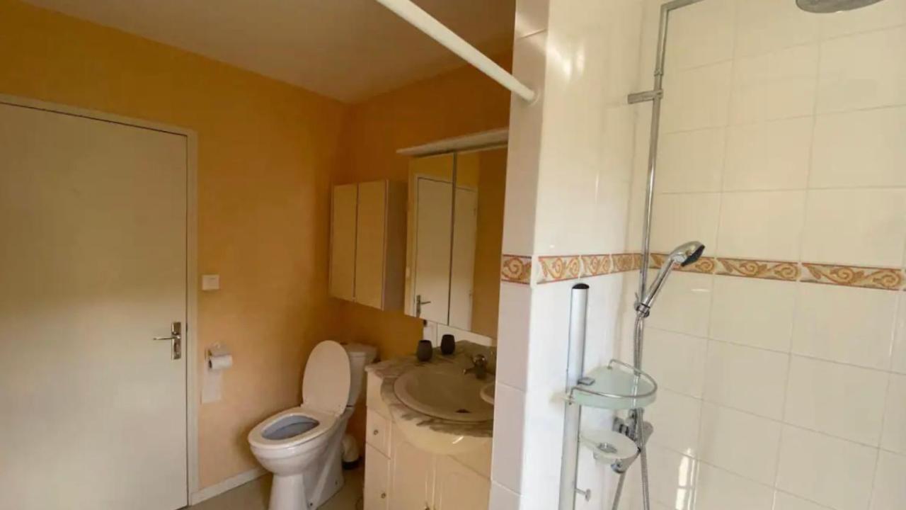 Appartement Aux Sources De La Chabanne Saint-Hilaire-les-Courbes 外观 照片