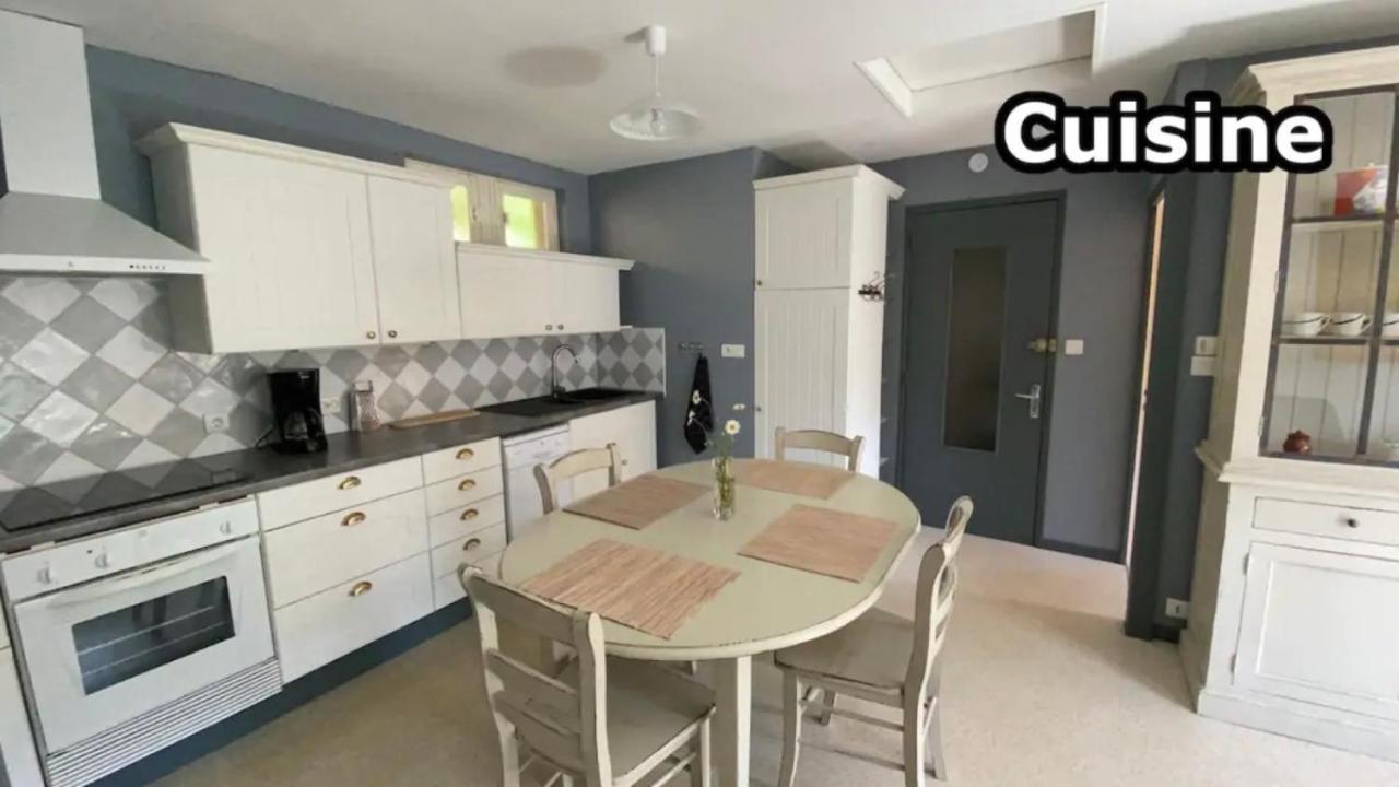 Appartement Aux Sources De La Chabanne Saint-Hilaire-les-Courbes 外观 照片